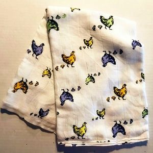 Muslin Chicks & Hens baby swaddle blanket New